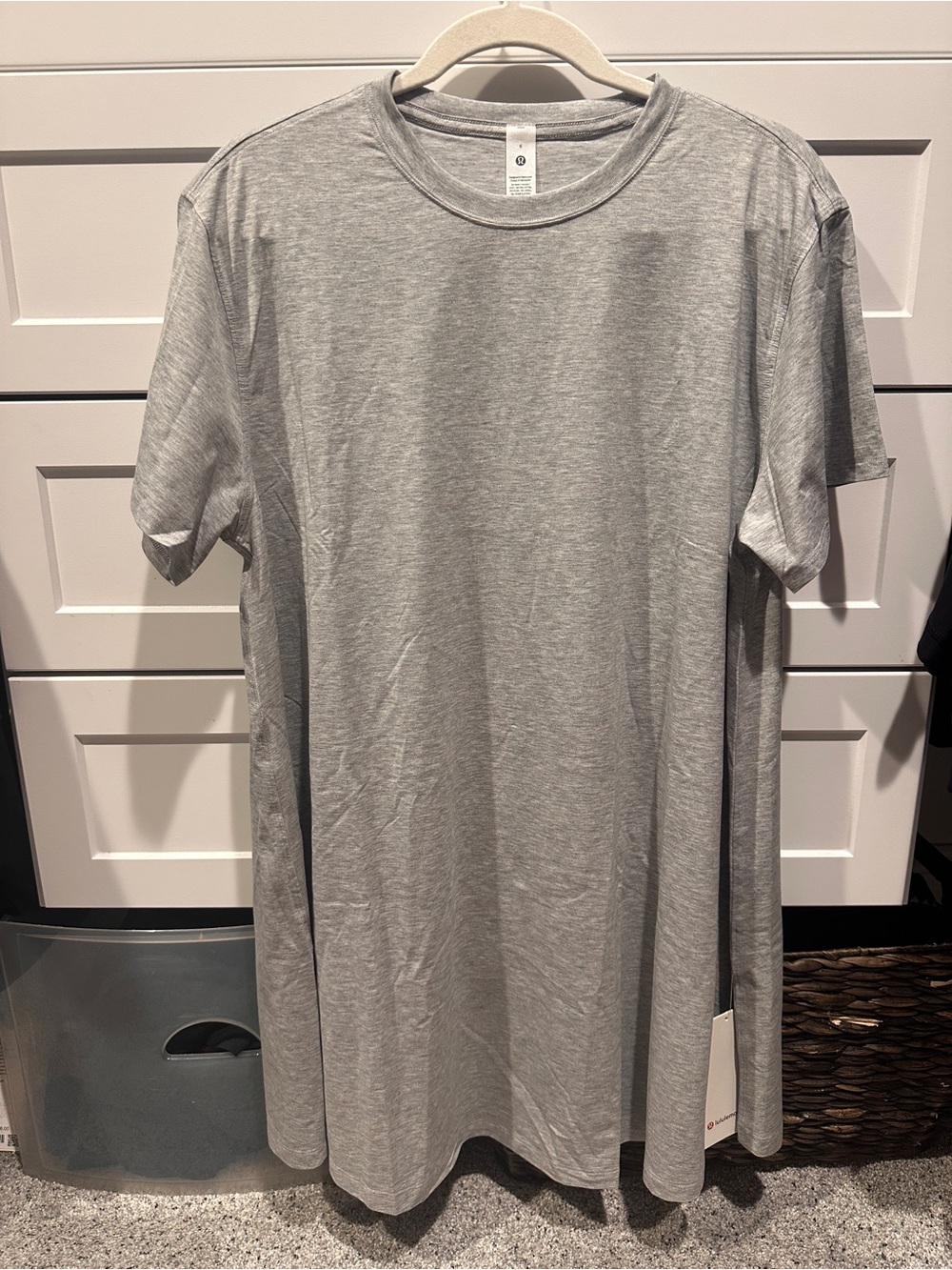 lululemon All Yours Tee Dress Size 6 Heathered Silver Drop NWT